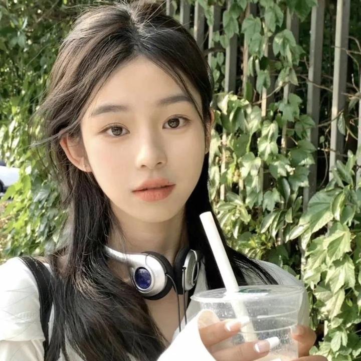 新人歌手曹政奭